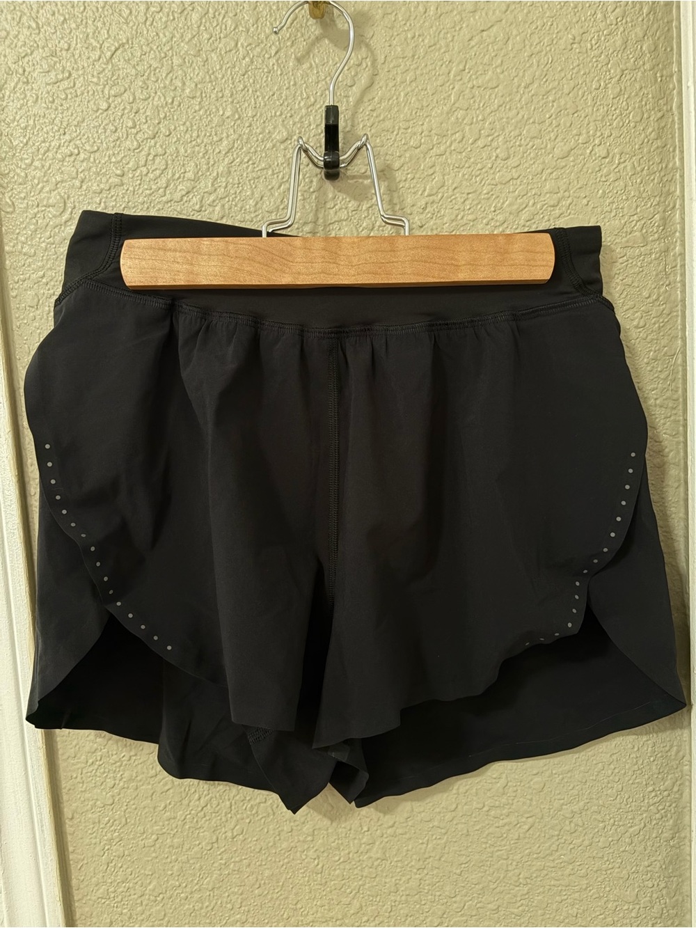 lululemon athletica Black Fast and Free Running Shorts size XS